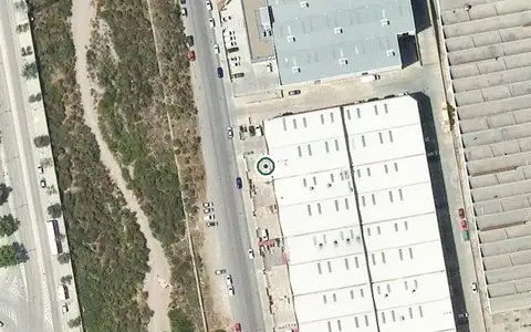 Vista aérea de la ubicación de Centre de dia per a Gent Gran Les Arenes