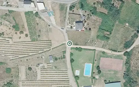 Vista aérea de la ubicación de Residencial de Maiores de Larouco