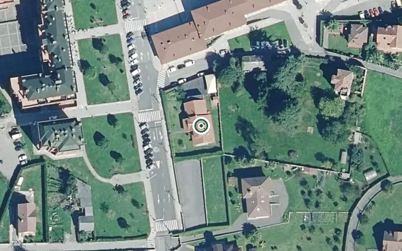 Vista aérea de la ubicación de Residencia Geriátrica Nuestra Señora de Montserrat i