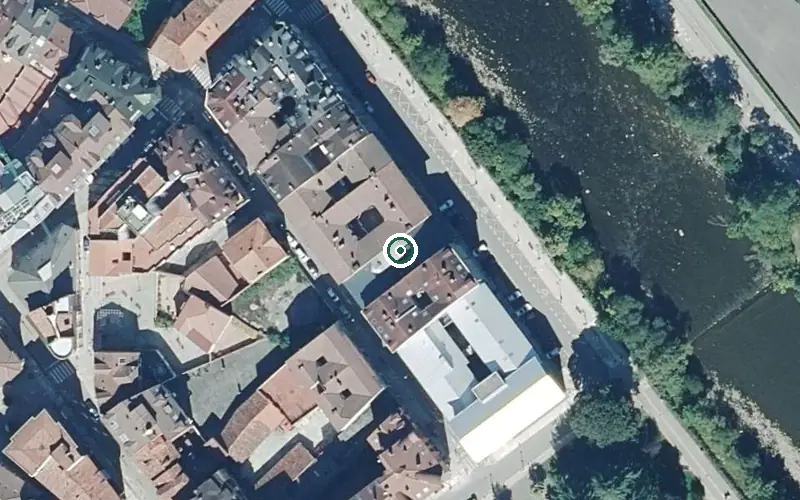 Vista aérea de la ubicación de Centro Residencial La Botica