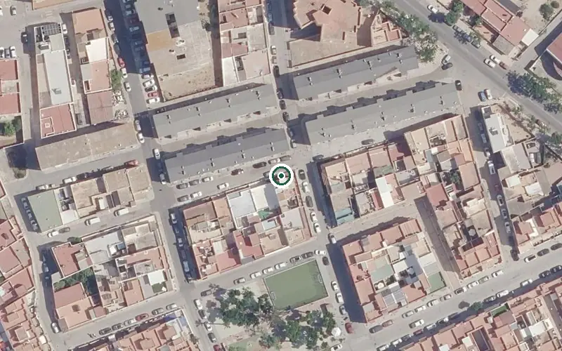 Vista aérea de la ubicación de Centro de Día para Mayores Enfermos de Alzheimer Luz de Guia