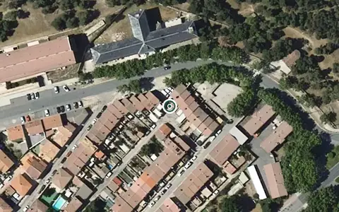 Vista aérea de la ubicación de Unidad de Estancias Diurnas el Espinar