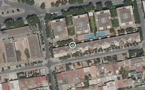 Vista aérea de la ubicación de Centro de Día para Mayores Fundomar-bermejales