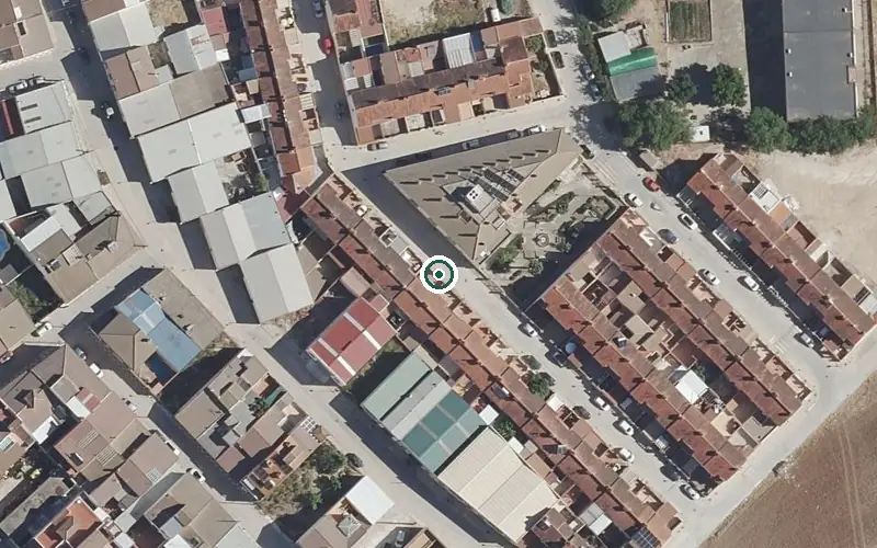 Vista aérea de la ubicación de Centro de Día para Mayores Municipal El Saucejo
