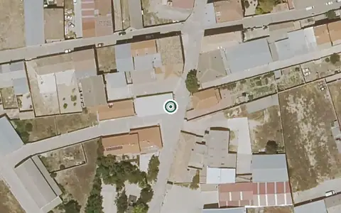 Vista aérea de la ubicación de Vivienda de Mayores de Valera de Abajo