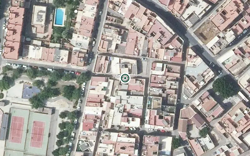 Vista aérea de la ubicación de Centro Residencial para Personas Mayores de las Tres Villas