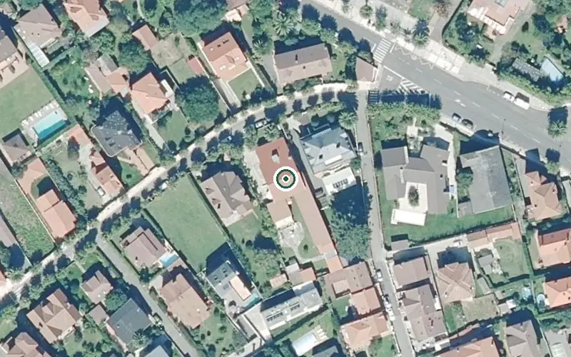 Vista aérea de la ubicación de Centro Geriátrico Salinas