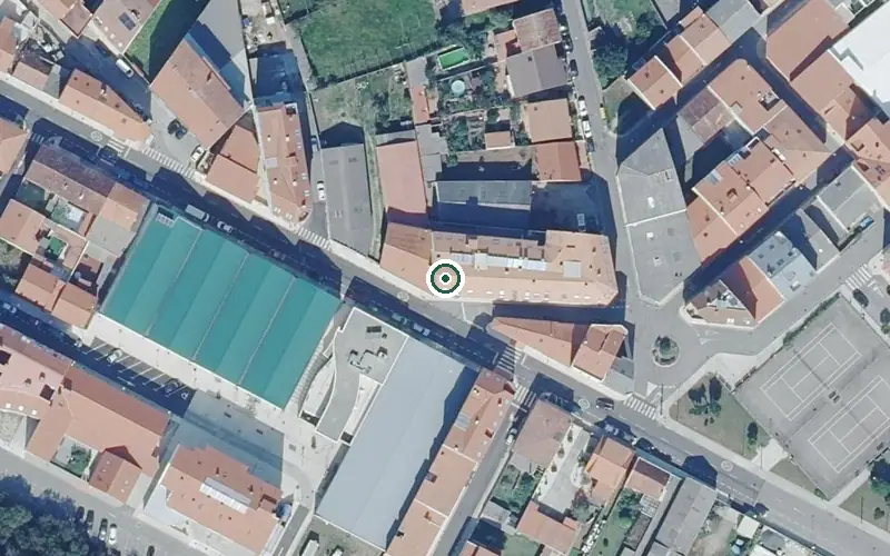 Vista aérea de la ubicación de Centro de Día para Persoas Maiores de Pobra do Caramiñal