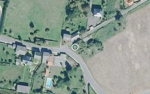 Vista aérea de la ubicación de Centro de Día para Persoas Maiores de Sada