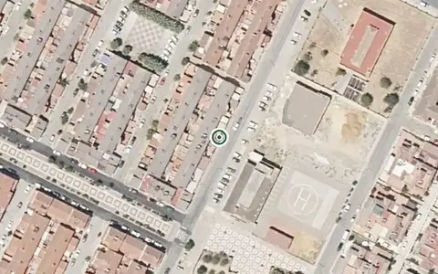 Vista aérea de la ubicación de Centro de Día para Mayores Isla Mayor