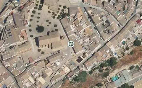 Vista aérea de la ubicación de Centro de Día para Mayores Hospital San Miguel