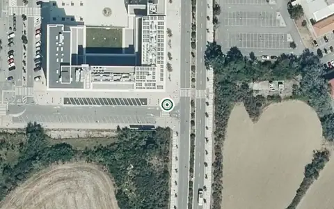 Vista aérea de la ubicación de Centro de Día en El Sadar · Pamplona