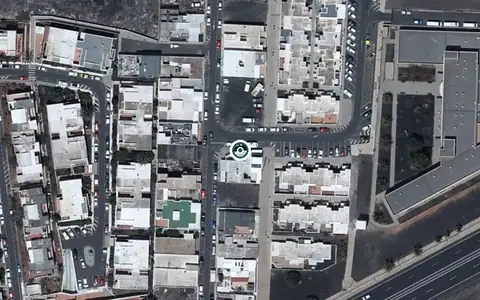 Vista aérea de la ubicación de Centro Gerontológico de Tías