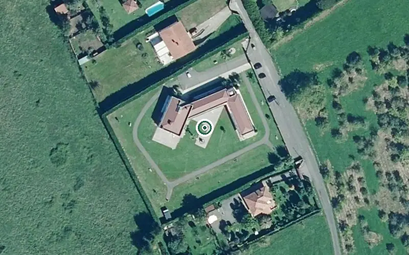 Vista aérea de la ubicación de Centro Geriátrico Robles