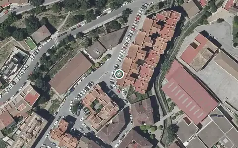 Vista aérea de la ubicación de Centro de Día para Mayores por Ellos