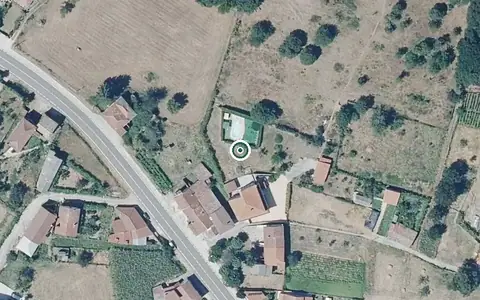 Vista aérea de la ubicación de Vivenda Comunitaria Agarimo Allariz