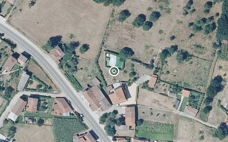 Vista aérea de la ubicación de Vivenda Comunitaria Agarimo Allariz