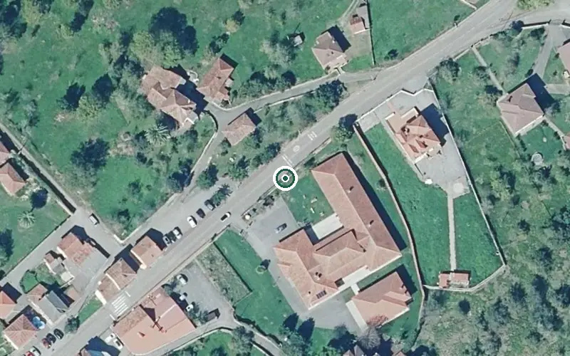 Vista aérea de la ubicación de Residencia Alcalde José Luis Fdez-Grullos