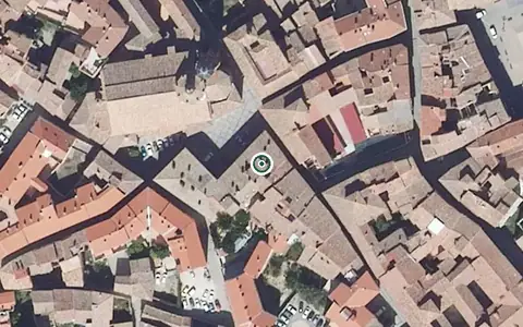 Vista aérea de la ubicación de Residencia Reyes Calatayud