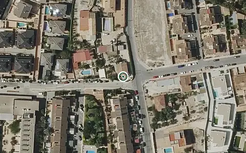 Vista aérea de la ubicación de Centro de Día para Personas Mayores Dependientes la Molineta