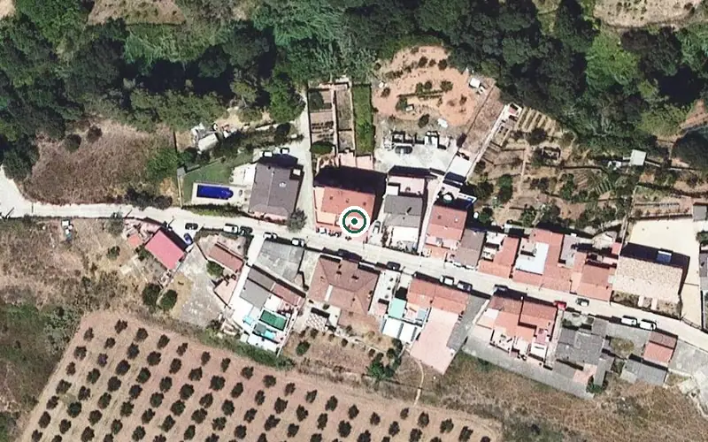 Vista aérea de la ubicación de Llar d'Avis Verge de la Salut La Roca