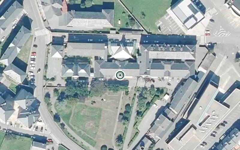 Vista aérea de la ubicación de Hospital Asilo de Luarca