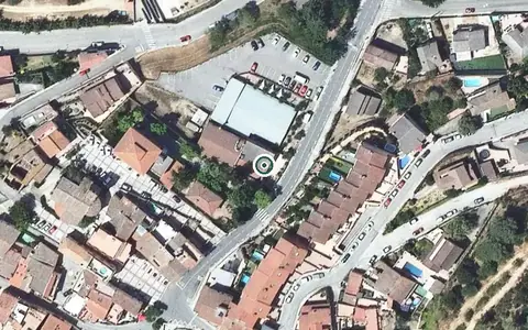 Vista aérea de la ubicación de Llar Residencial per a la Gent Gran Les Palmeres