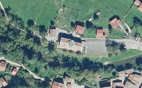 Vista aérea de la ubicación de Residencia la Ventana del Urriellu