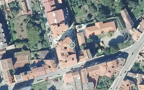 Vista aérea de la ubicación de Centro de Día para Persoas Maiores Pescadoira