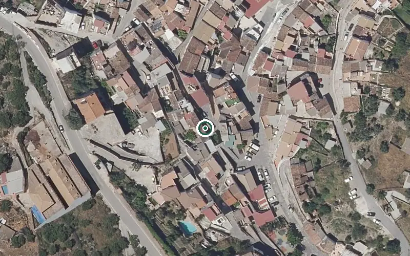 Vista aérea de la ubicación de Centro de Día para Mayores Sierra de las Nieves