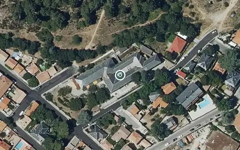 Vista aérea de la ubicación de Residencia Mª Leonor y Legado de los Pobres Hernández Muriel