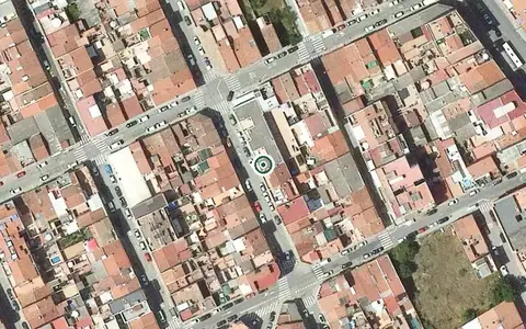 Vista aérea de la ubicación de Centre de dia per a Gent Gran Sabadell Creu de Barberà