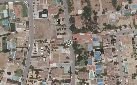 Vista aérea de la ubicación de Centro Residencial para Personas Mayores el Olivo 2