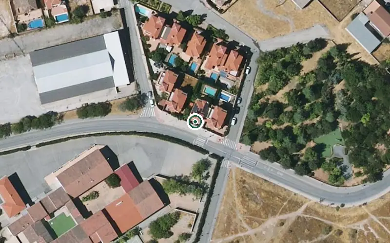 Vista aérea de la ubicación de Centro de Día para Mayores Estrella de las Nieves