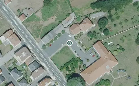Vista aérea de la ubicación de Vivenda Comunitaria de Melide i