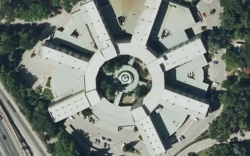 Vista aérea de la ubicación de Residencia Doctor González Bueno