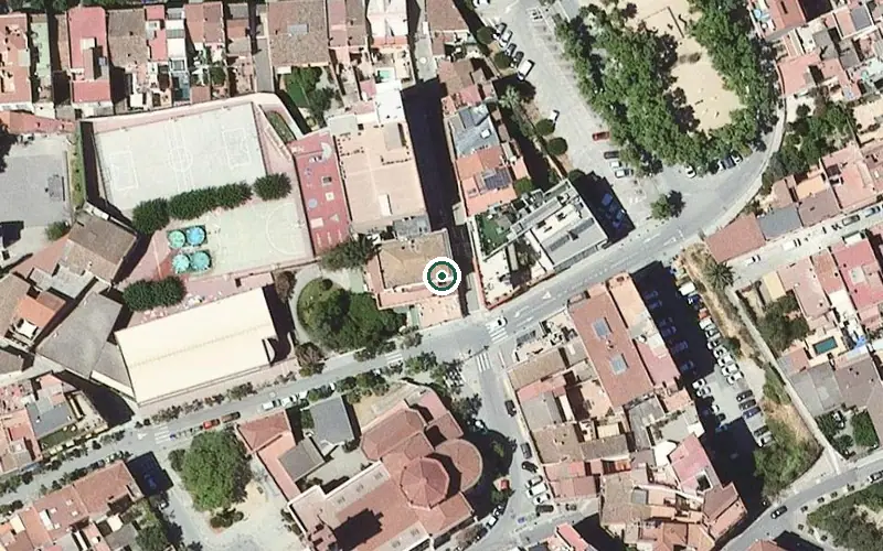 Vista aérea de la ubicación de Llar Municipal d'Avis Dr. Josep Mestre