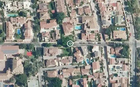 Vista aérea de la ubicación de Centro Residencial para Personas Mayores Resimar
