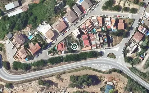 Vista aérea de la ubicación de Servei d'acolliment diürn de la Residencia Gravi