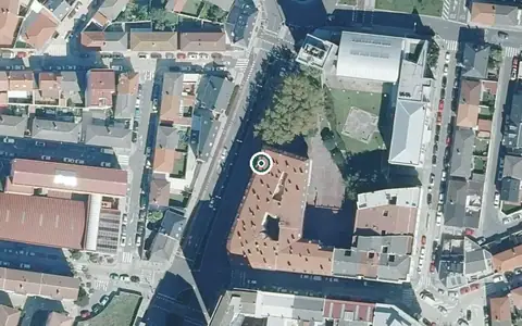 Vista aérea de la ubicación de Centro de Día para Persoas Maiores a Tua Beira
