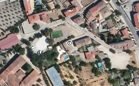 Vista aérea de la ubicación de Centro de Día para Mayores la Alfaguara - Baza