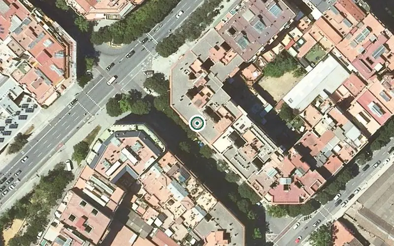 Vista aérea de la ubicación de Centre de dia Associació Familiars Malalts d'Alzheimer Barcelona