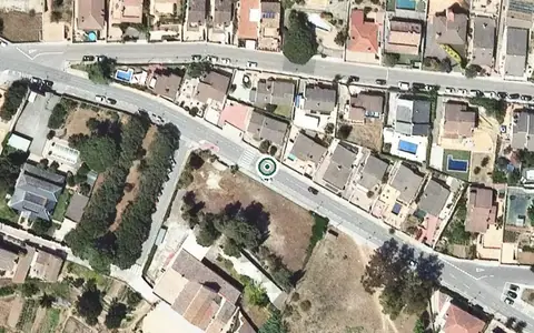 Vista aérea de la ubicación de Centre de dia la Llar