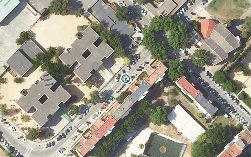 Vista aérea de la ubicación de Centre de dia per a Gent Gran Badia del Vallès