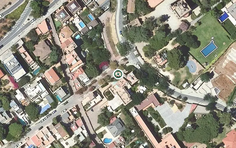 Vista aérea de la ubicación de Centre de dia Residencial Bellesguard Park