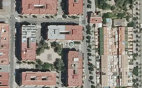 Vista aérea de la ubicación de Centro de Día para Personas Mayores Dependientes Tres Forques