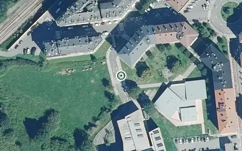 Vista aérea de la ubicación de Centro Residencial Lugones