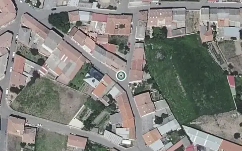 Vista aérea de la ubicación de Unidad de Estancias Diurnas Alto Orbigo