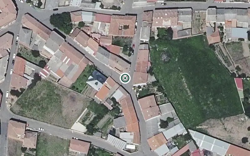Vista aérea de la ubicación de Unidad de Estancias Diurnas Alto Orbigo