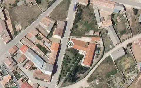 Vista aérea de la ubicación de Residencia de Personas Mayores el Almendro